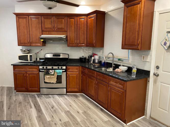 Photo of 813 Federal Street, Philadelphia PA