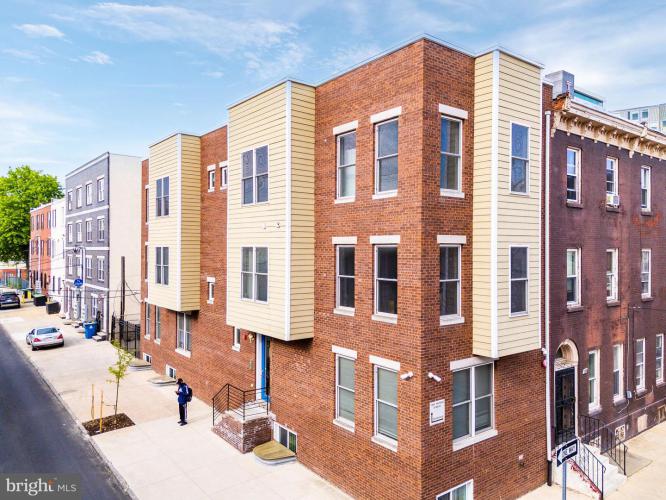 Photo of 1507 W Oxford Street