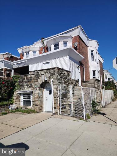 Photo of 5617 Spruce Street, Philadelphia PA