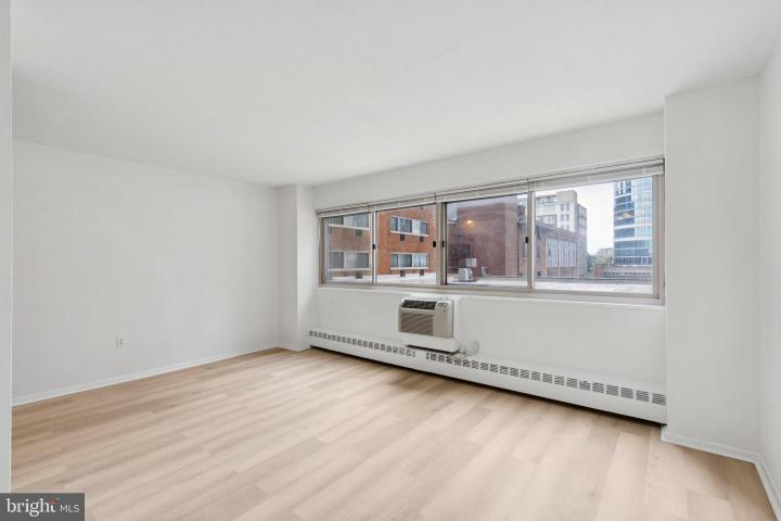 Photo of 2101 Chestnut Street 324, Philadelphia PA