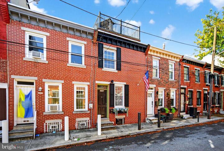 Photo of 1704 Webster Street, Philadelphia PA