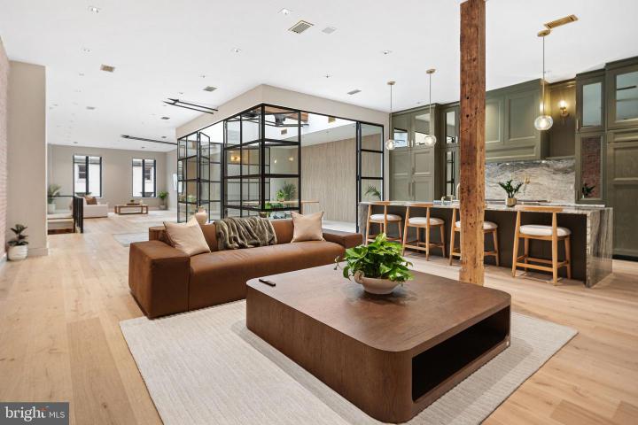 Photo of 2017 Sansom Street