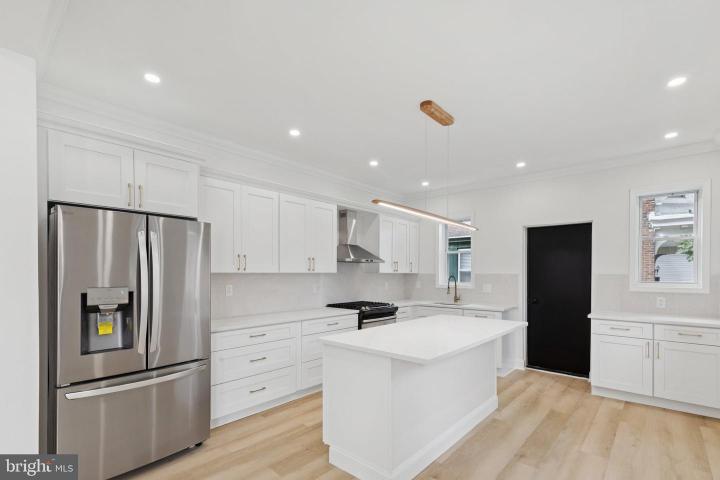 Photo of 137 W Manheim Street, Philadelphia PA