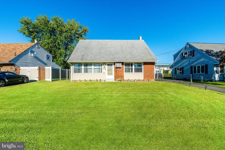 Photo of 2817 Newberry Road, Philadelphia PA