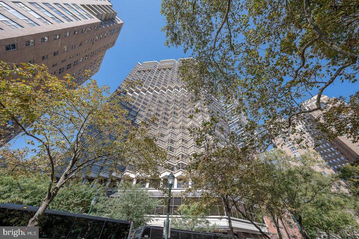 Photo of 202 W Rittenhouse Square 1205, Philadelphia PA