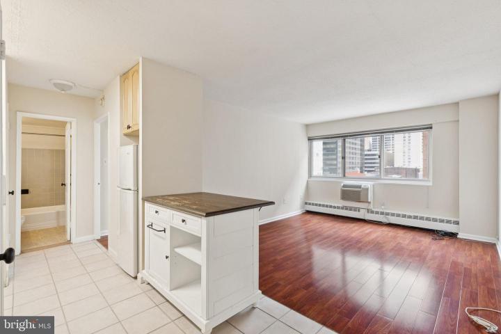 Photo of 2101 Chestnut Street 719, Philadelphia PA
