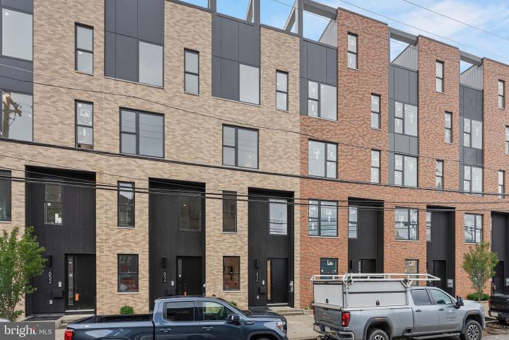 Photo of 650 Fairmount Avenue I3