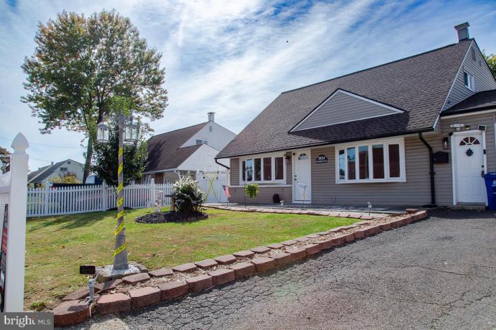 Photo of 2824 Woodhaven Road