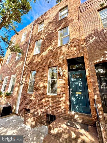 Photo of 1009 Dickinson Street, Philadelphia PA