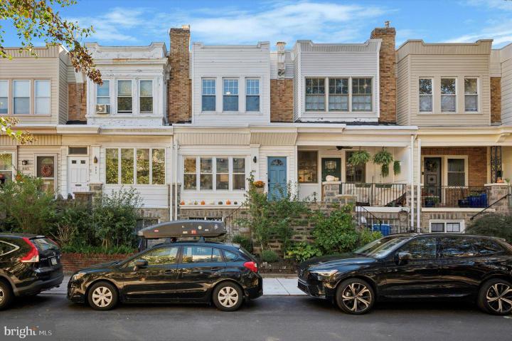 Photo of 881 N Beechwood Street, Philadelphia PA