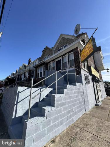 Photo of 150 W Fisher Avenue, Philadelphia PA
