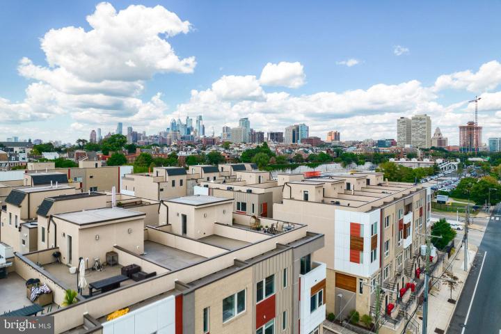Photo of 740 S Columbus Boulevard 6, Philadelphia PA