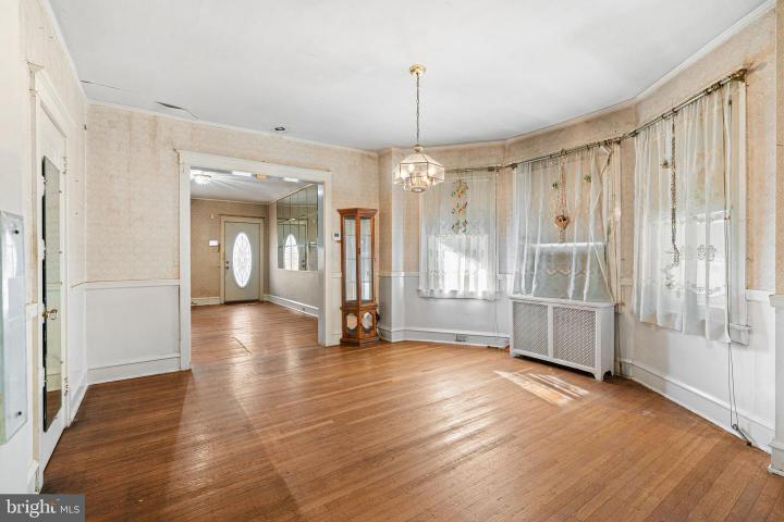 Photo of 305 E Vernon Road, Philadelphia PA