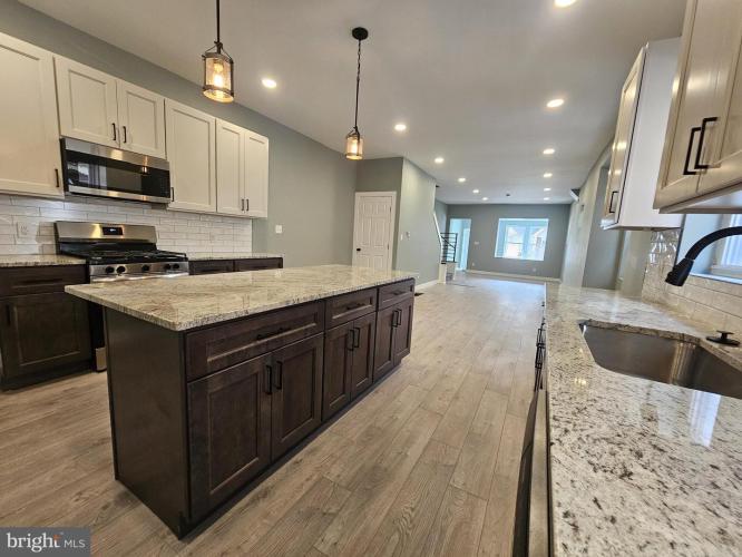 Photo of 1603 W Ruscomb Street, Philadelphia PA