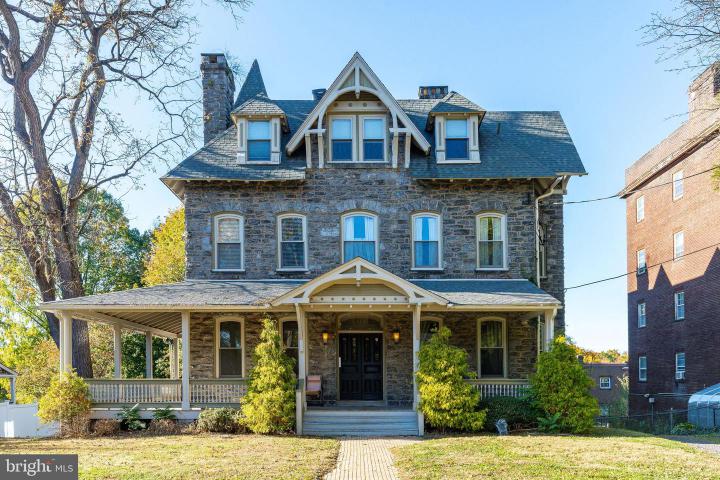 Photo of 109 Carpenter Lane