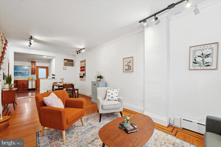 Photo of 938 Daly Street