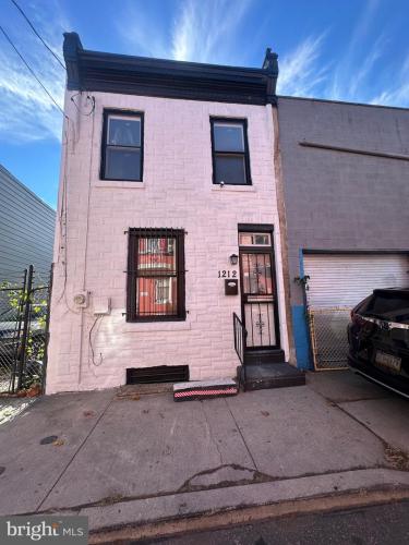 Photo of 1212 W Luzerne Street, Philadelphia PA