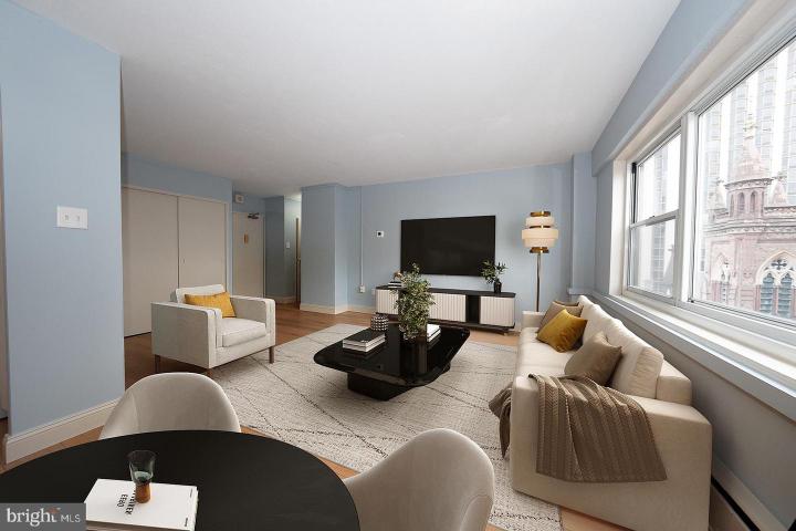 Photo of 118 S 21st Street 1007