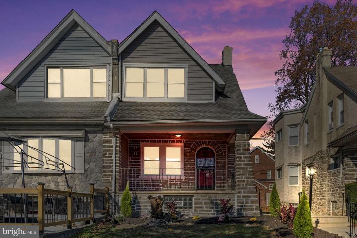 Photo of 911 E Rittenhouse Street, Philadelphia PA