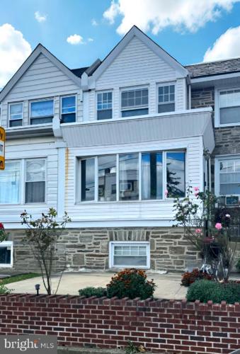 Photo of 6066 E Roosevelt Boulevard