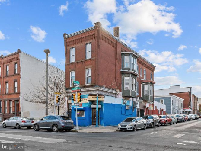 Photo of 1542 W Diamond Street, Philadelphia PA