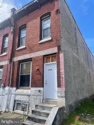 Photo of 1934 N Croskey Street