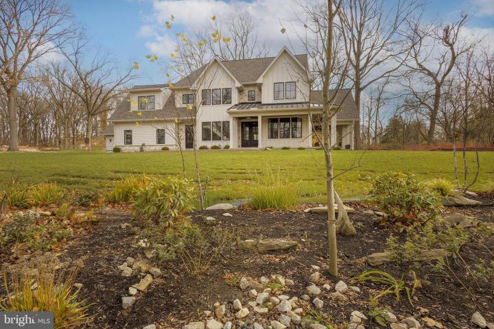 Photo of 385 Port Royal Avenue