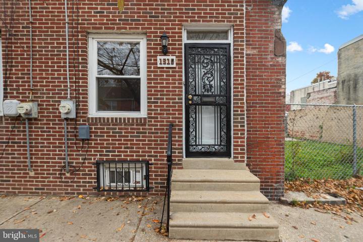 Photo of 1519 W Thompson Street