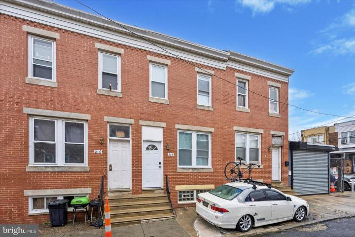 Photo of 224 E Elkhart Street