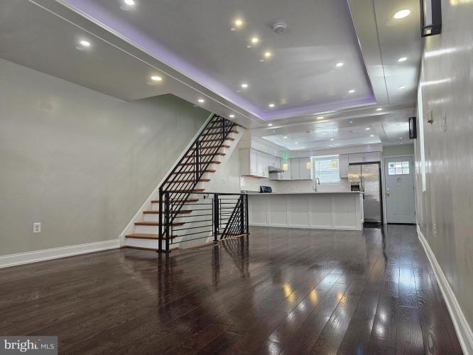 Photo of 1555 S Hollywood Street, Philadelphia PA