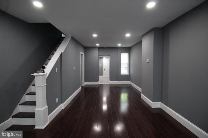 Photo of 3086 Memphis Street