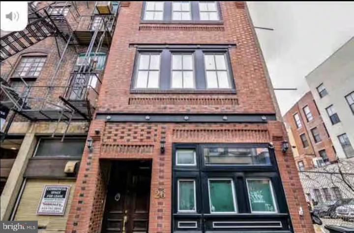 Photo of 26 S Strawberry Street