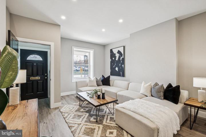 Photo of 333 W Hansberry, Philadelphia PA