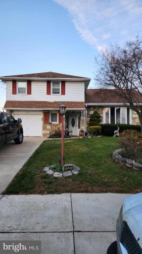 Photo of 1127 Hower Lane, Philadelphia PA