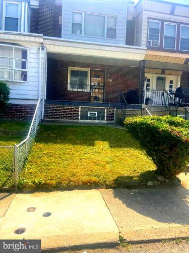 Photo of 644 Allengrove Street, Philadelphia PA