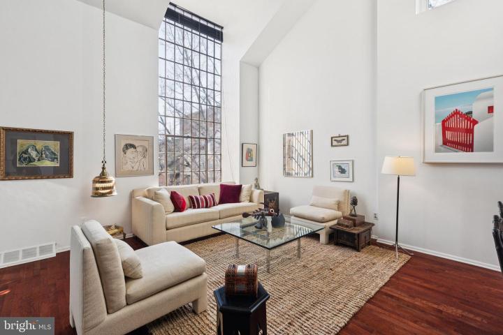 Photo of 36 Saint James Court