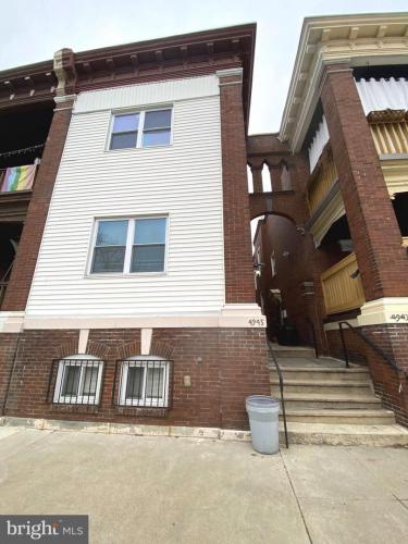 Photo of 4945 Chestnut Street, Philadelphia PA