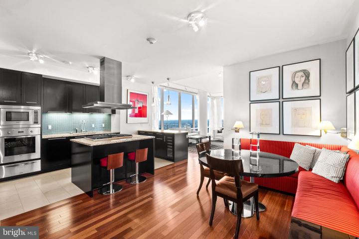 Photo of 1414 S Penn Square 44gh