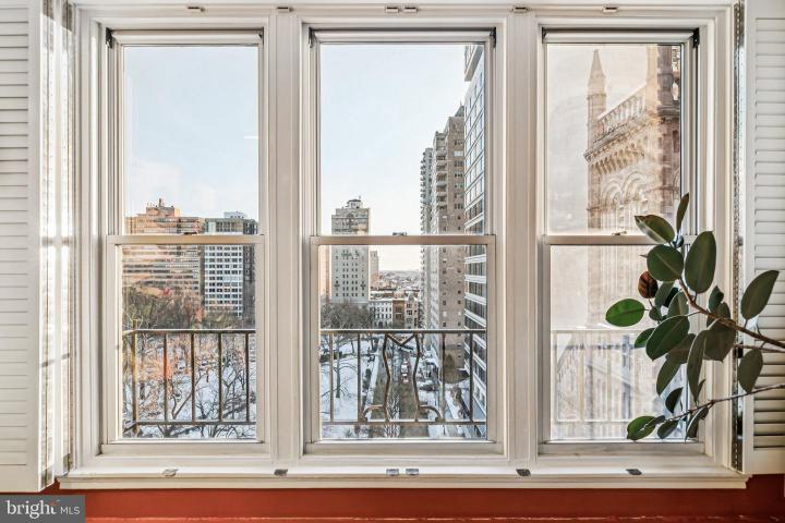 Photo of 1901 Walnut Street 10a