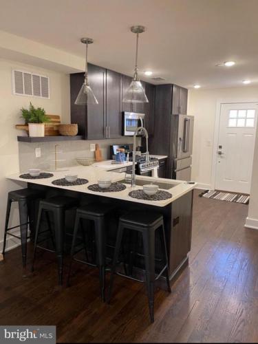 Photo of 1012 S 20th Street 4