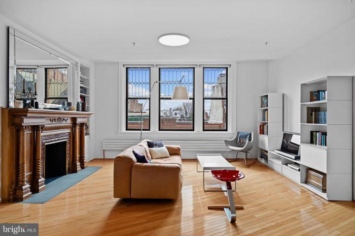 Photo of 1213 Locust Street B