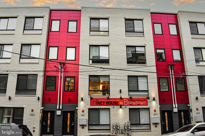 Photo of 1517 N Stillman Street