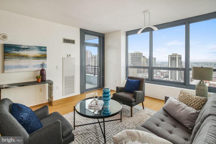 Photo of 2101 Market Street 2805