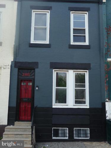 Photo of 2502 N Opal Street