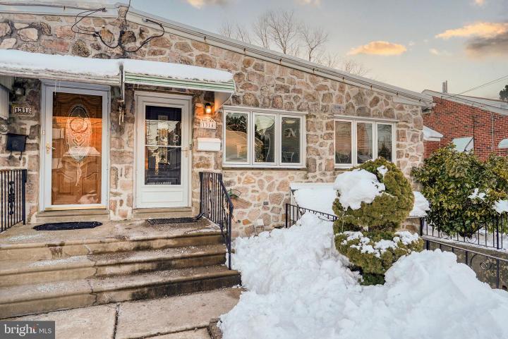 Photo of 1314 Oakmont Street