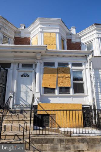 Photo of 5729 Hadfield Street