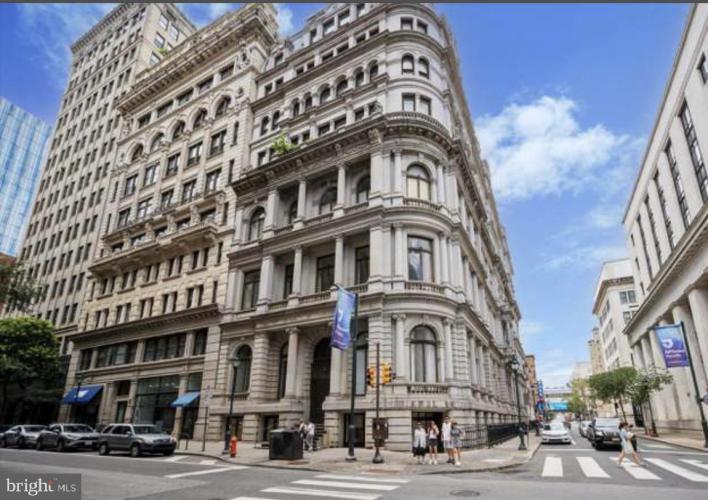 Photo of 1001 Chestnut Street 307