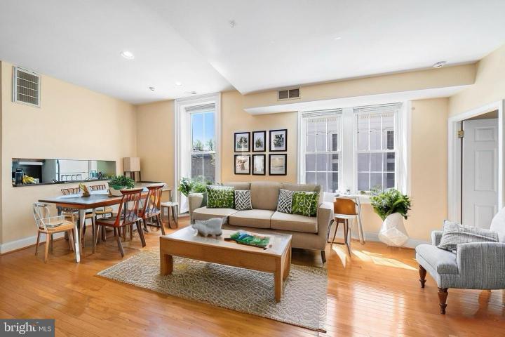 Photo of 308 S 13th Street 11, Philadelphia PA