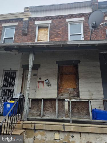 Photo of 6430 Glenmore Avenue