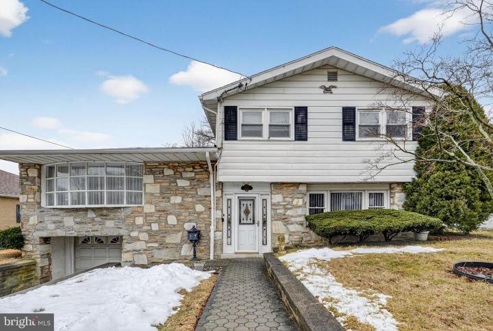 Photo of 523 Wigard Avenue